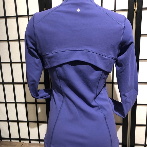 Lululemon define jacket size 6 Plum - Picture 3 of 4